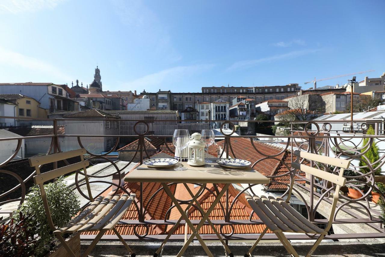 Flh Almada Cozy Apartment With View Porto Eksteriør billede
