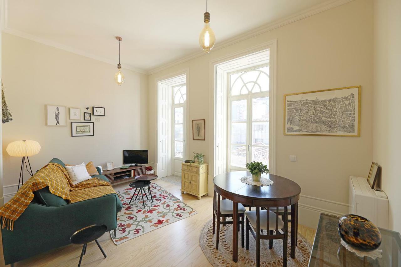 Flh Almada Cozy Apartment With View Porto Eksteriør billede